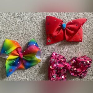JoJo Siwa hair bows